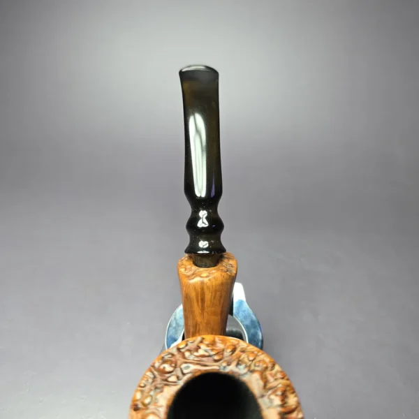 Randy Wiley Feather Carved Freehand Estate Briar Pipe, American Estates - Image 6