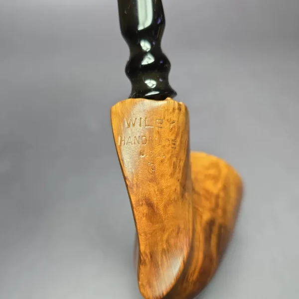 Randy Wiley Feather Carved Freehand Estate Briar Pipe, American Estates - Image 7