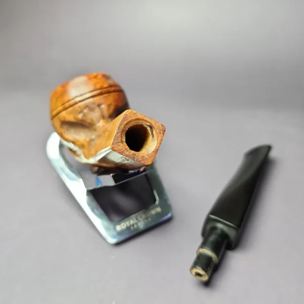 Custombilt 18 Rusticated Bulldog Estate Briar Pipe, American Estates - Image 8