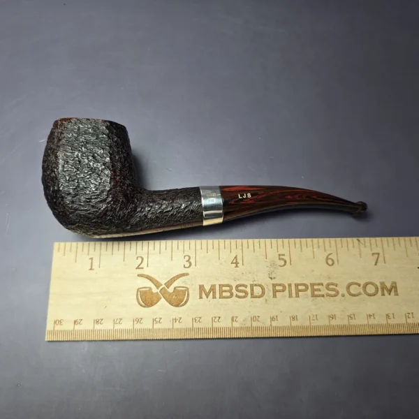 Ferndown Bark 3 Star Rusticated Panel Apple Estate Briar Pipe, English Estates - Image 9
