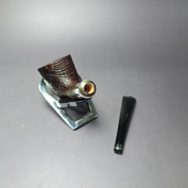 Chacom Select Straight Grain X Sandblasted Pot Estate Briar Pipe, Unsmoked - Image 10