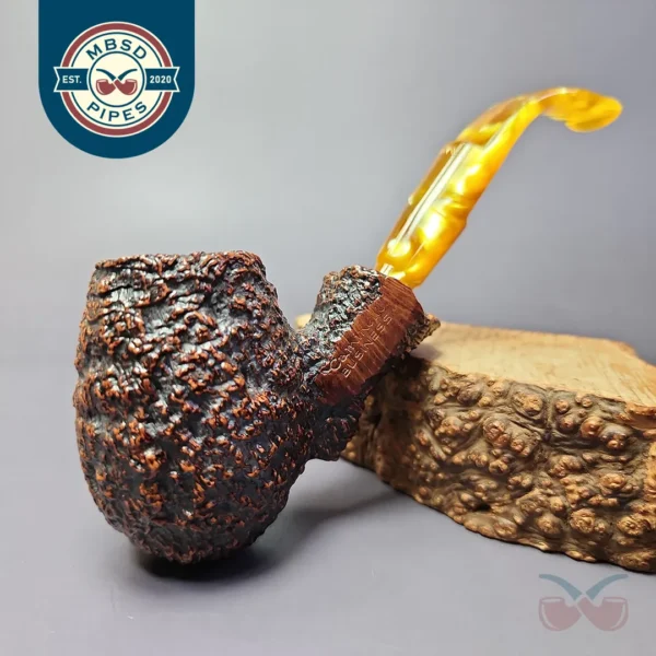 Caminetto Business Rusticated Egg Estate Briar Pipe, Italian Estates