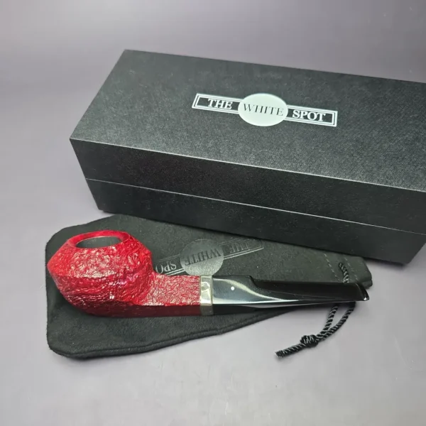 Dunhill 2008 Ruby Bark 5217 Squat Bulldog Estate Briar Pipe, English Estates - Image 2