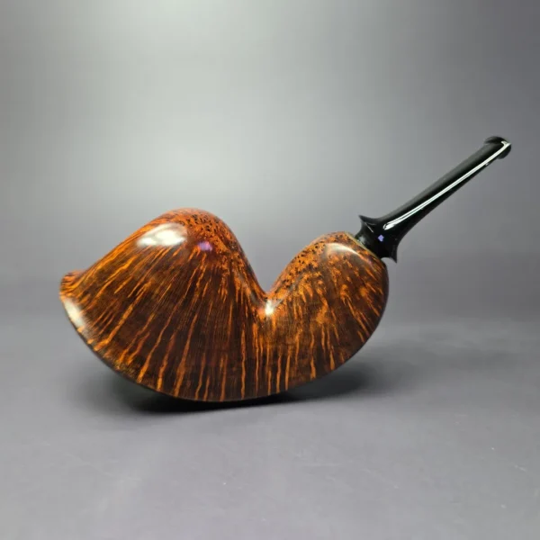 Geiger Contrast Draconian Belly Flop Estate Briar Pipe, Unsmoked - Image 2