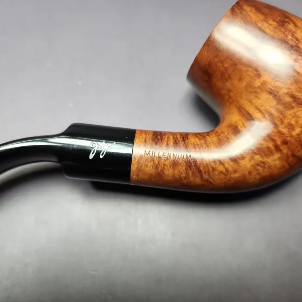Gigi Millennium Smooth Bent Billiard Estate Briar Pipe, Unsmoked, 9mm - Image 3