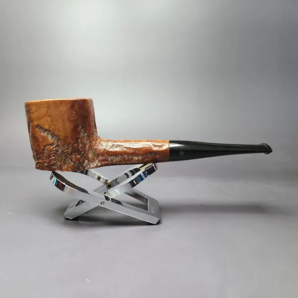 Roger's Rarity by Custombilt Rusticated Panel Estate Briar Pipe, American Estates - Image 4