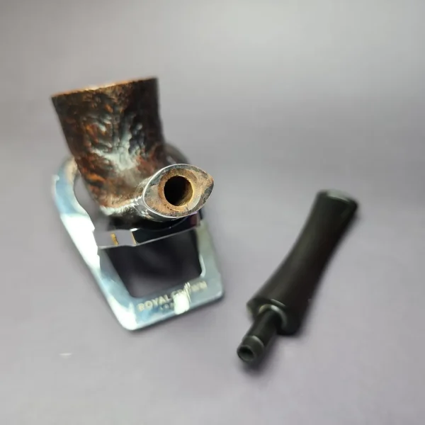 Savinelli Punto Oro Sandblasted Dublin Estate Briar Pipe, Italian Estates - Image 10