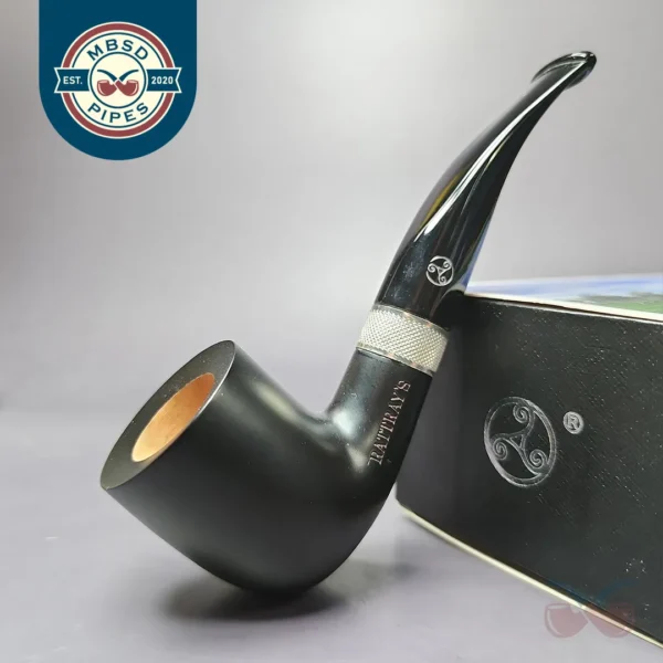 Rattray's Black Sheep 106 Smooth Bent Billiard Estate Briar Pipe, Unsmoked, 9mm