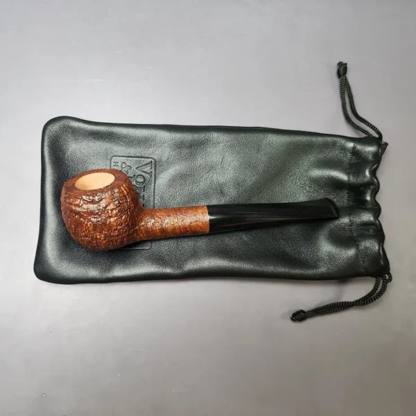 Vollmer & Nilsson Sandblasted Squat Apple Estate Briar Pipe, Unsmoked - Image 2