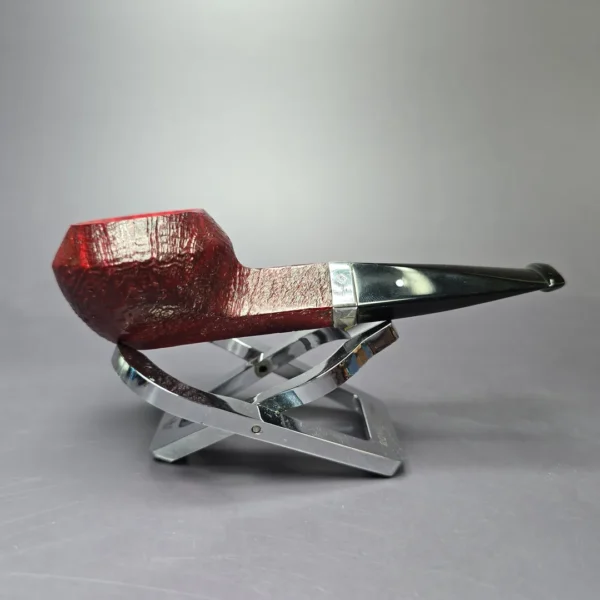 Dunhill 2017 Ruby Bark 3117 Sandblasted Squat Bulldog Estate Briar Pipe, English Estates - Image 3