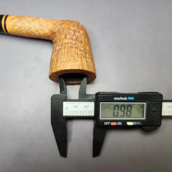Kaywoodie 2006 Pipe of the Year XL Sandblasted Dublin Estate Briar Pipe, American Estates - Image 10