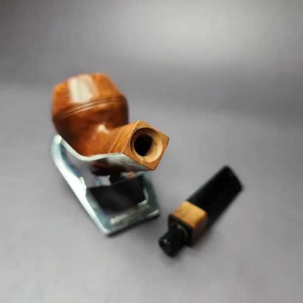 Castello Trademark 4K 56 Smooth Bulldog Estate Briar Pipe, Italian Estates - Image 11
