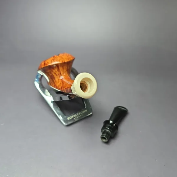 Christian Ruetz Smooth Surfing Bulldog w/ Ivorite Handmade Briar Pipe, New - Image 11