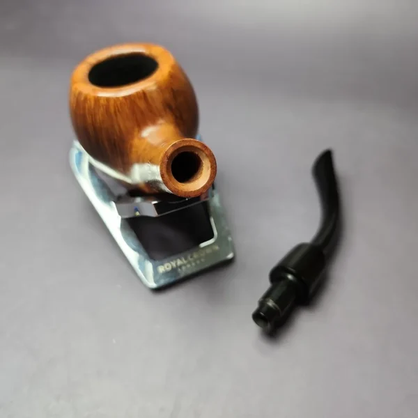 GBD Unique Straight Grain Smooth Walrus Estate Briar Pipe, English Estates - Image 12