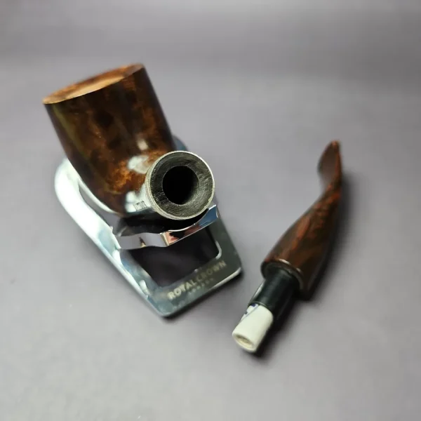 Rattray's Dark Ale 106 Smooth Bent Billiard Estate Briar Pipe, Unsmoked, 9mm - Image 13