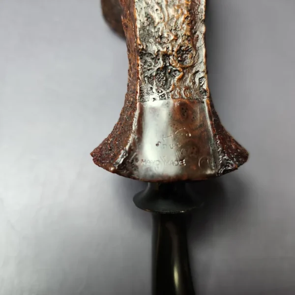 HS Studio Magnum Sandblasted Asymmetric Horn Estate Briar Pipe, Unsmoked - Image 2
