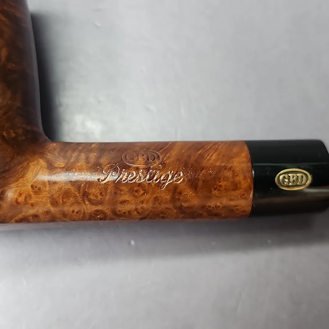 GBD Prestige 9436 Smooth Billiard Estate Briar Pipe, English Estates - Image 2