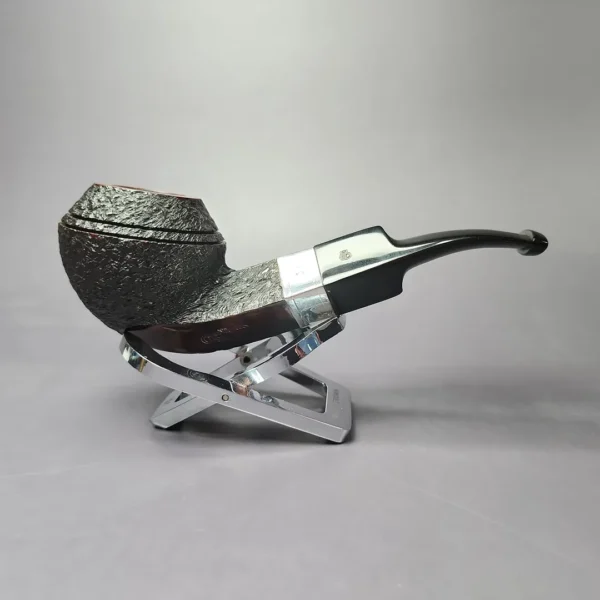 Elwood (by Ferndown) Bark Bulldog w/Silver Estate Briar Pipe, English Estates 9mm - Image 3