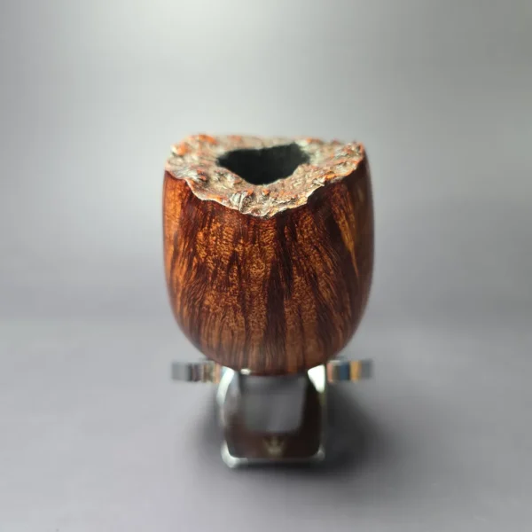 LCS Briars 2024 3 Star Smooth Apple w/ Horn Estate Briar Pipe, English Estates, 9mm - Image 3