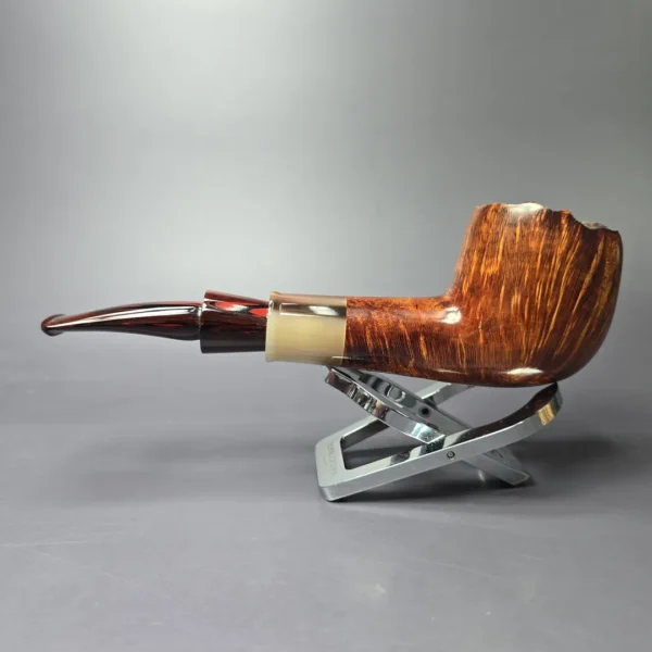 LCS Briars 2024 3 Star Smooth Apple w/ Horn Estate Briar Pipe, English Estates, 9mm - Image 4