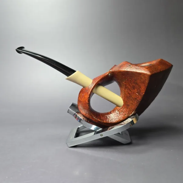 SU Pipes Sandblasted Speared Fish w/ Boxwood & Case Handmade Briar Pipe, New - Image 5