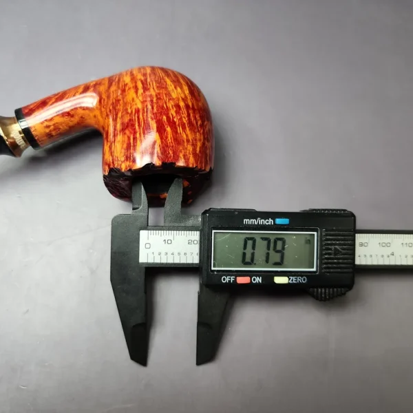 4th Generation (by Nording) Frihand Red Grain A Smooth Freehand Estate Briar Pipe, Unsmoked - Image 10