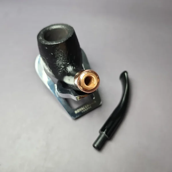 4th Generation Klassisk 401 Sandblasted Bent Billiard Estate Briar Pipe, Unsmoked - Image 12