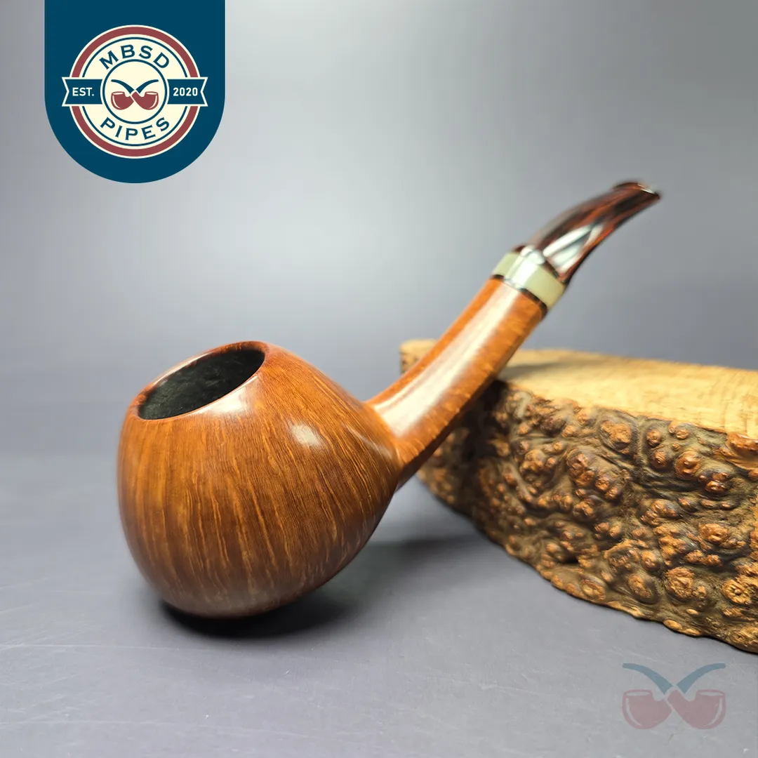 Mimmo Romeo Smooth Brandy w/ Horn Estate Briar Pipe, Italian Estates