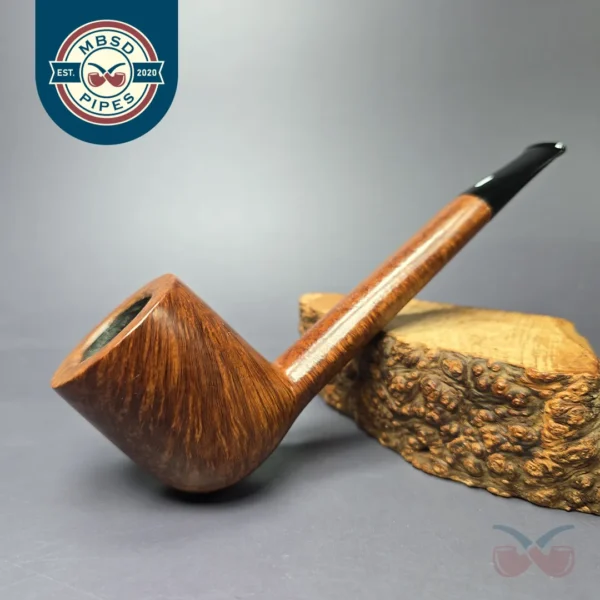 Castello "Castello" 4K Smooth Canadian Estate Briar Pipe
