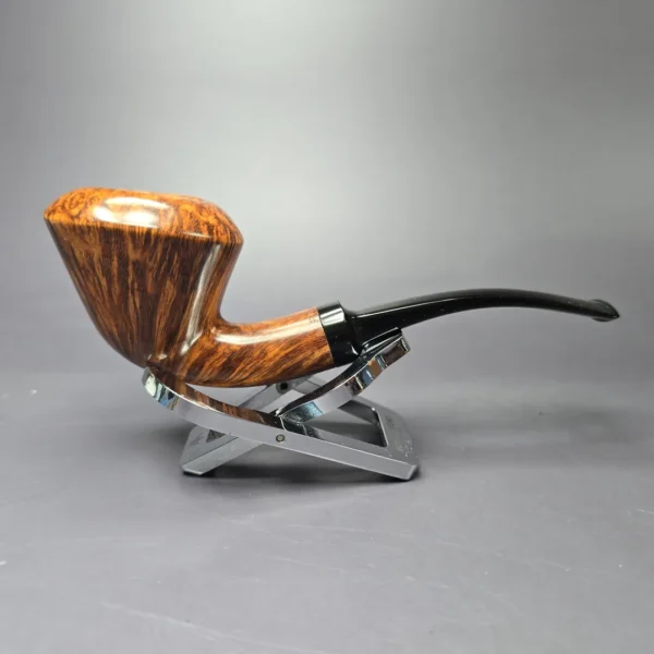 WO Larsen Straight Grain Grade 3 Smooth Dublin Estate Briar Pipe, Unsmoked - Image 2