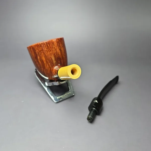 Charatan's Make After Hours Distinction Extra Large Estate Briar Pipe, English Estates - Image 13