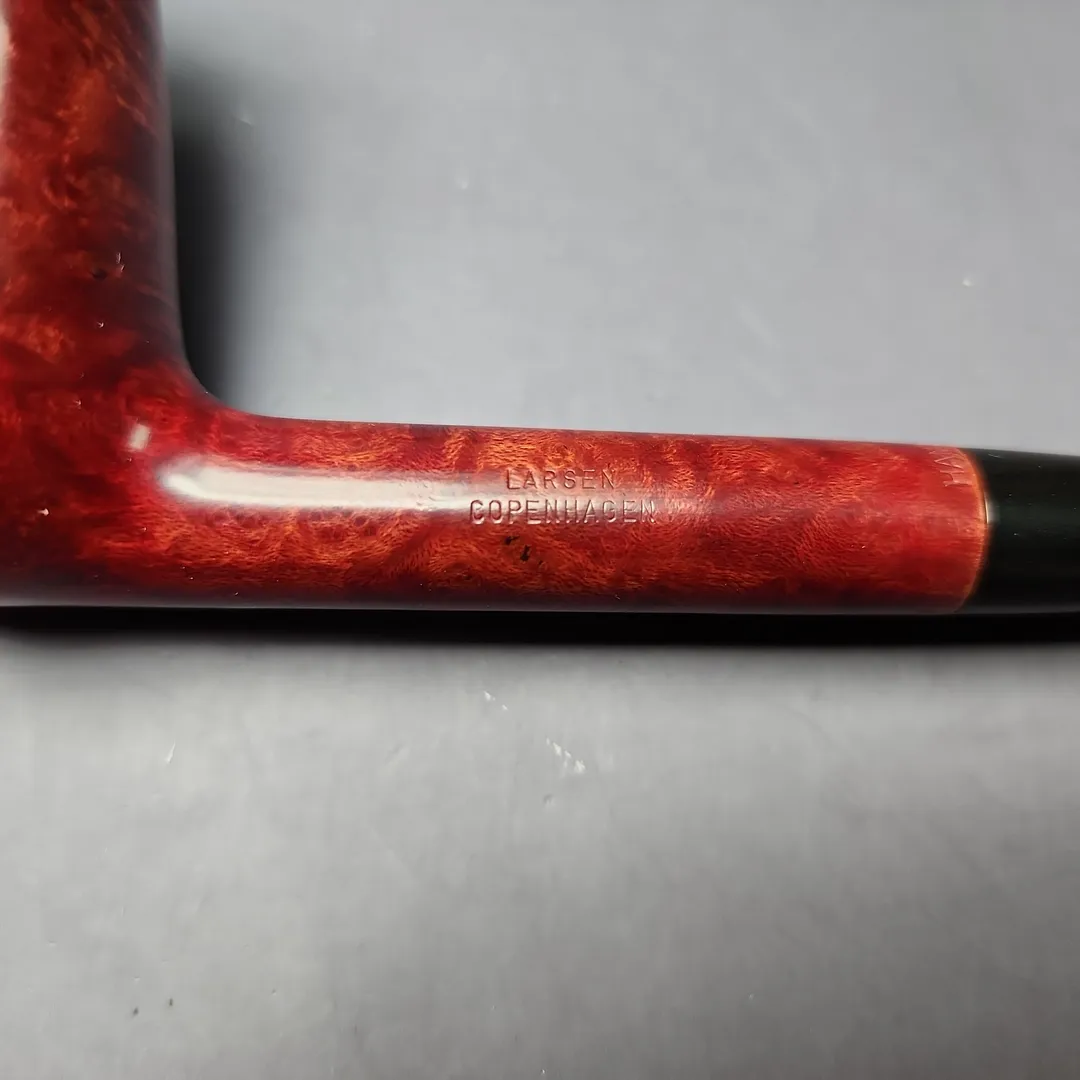 W.O. Larsen (c. 1960s) Copenhagen De Luxe XL Smooth Stack Billiard Estate Briar Pipe, Danish Estates - Image 2