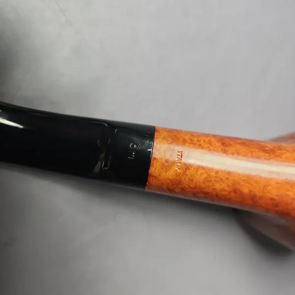 Savinelli Columbus Smooth Hawkbill Estate Briar Pipe, Italian Estates, 6mm - Image 4