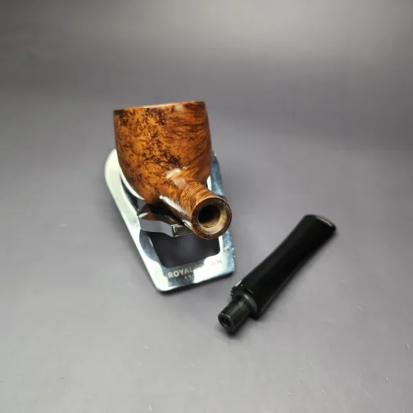 The Guildhall by Comoy's 126b Smooth Pot Estate Briar Pipe, English Estates - Image 12
