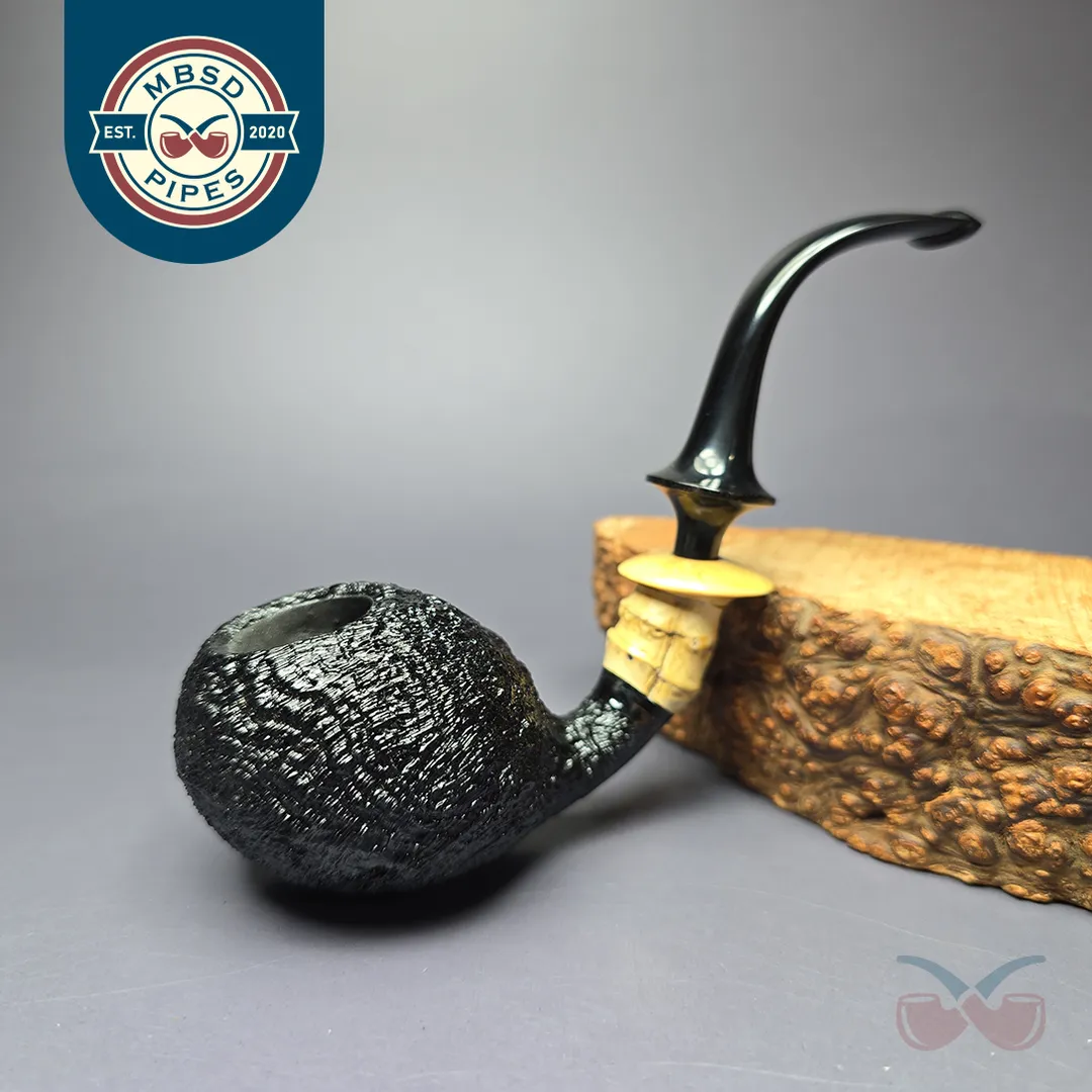 HS Studio Sandblasted Tomato w/ Bamboo & Boxwood Estate Briar Pipe, Unsmoked