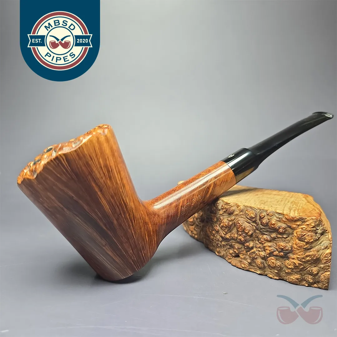 Astleys Smooth Magnum Freehand Dublin Sitter Estate Briar Pipe, English Estates