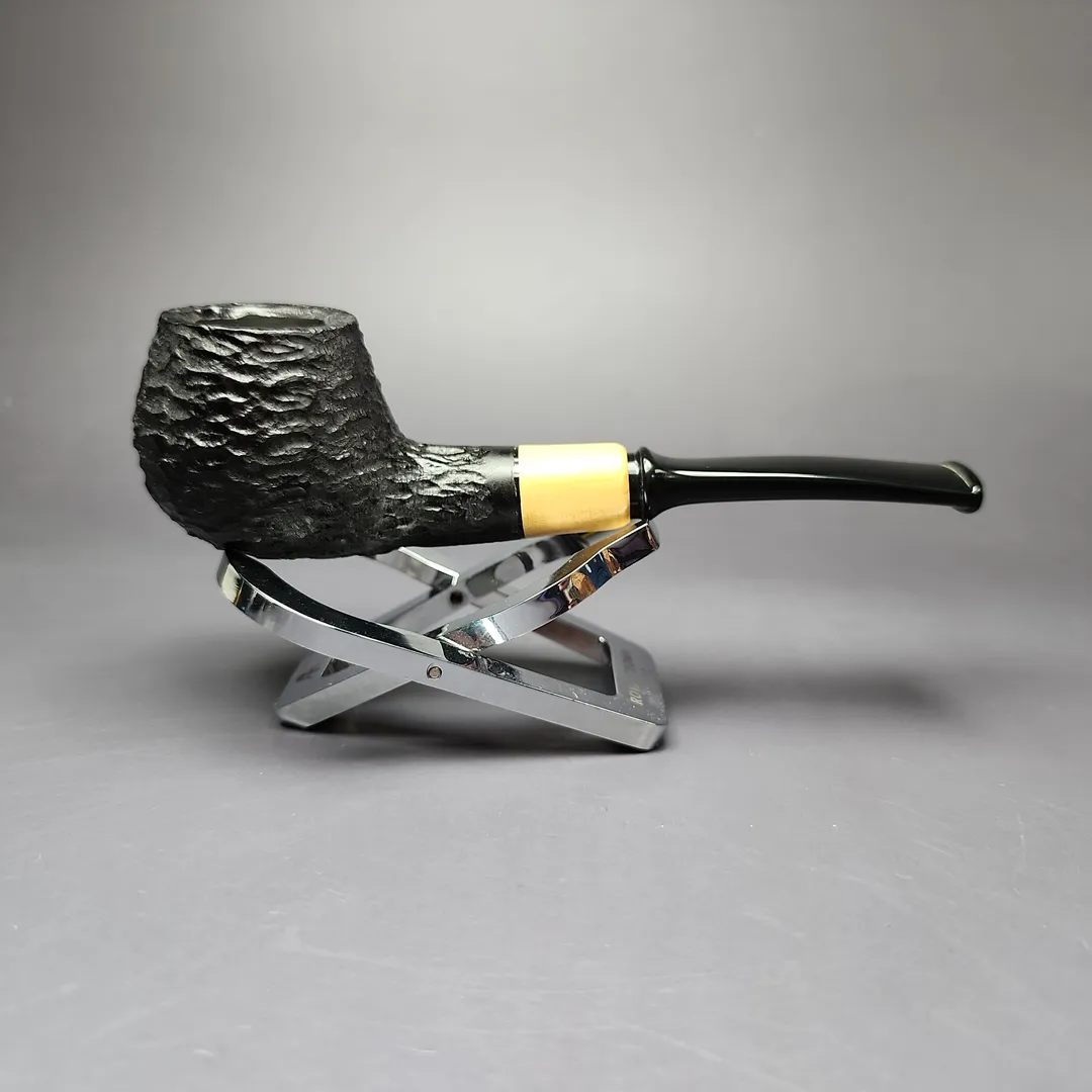 MBSD Briars by Piero Vitale Black Rusticated Author w/ Boxwood Briar Pipe, New - Image 2