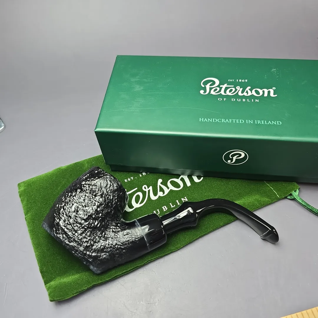 Peterson 2025 Halloween Pipe 306 Sandblasted Sitter Briar Pipe, P-Lip, New - Image 2
