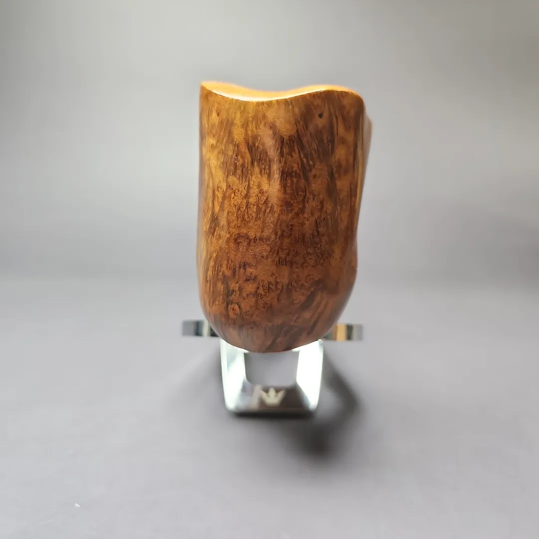 Castello Collection Smooth Freehand Estate Briar Pipe, Italian Estates - Image 3