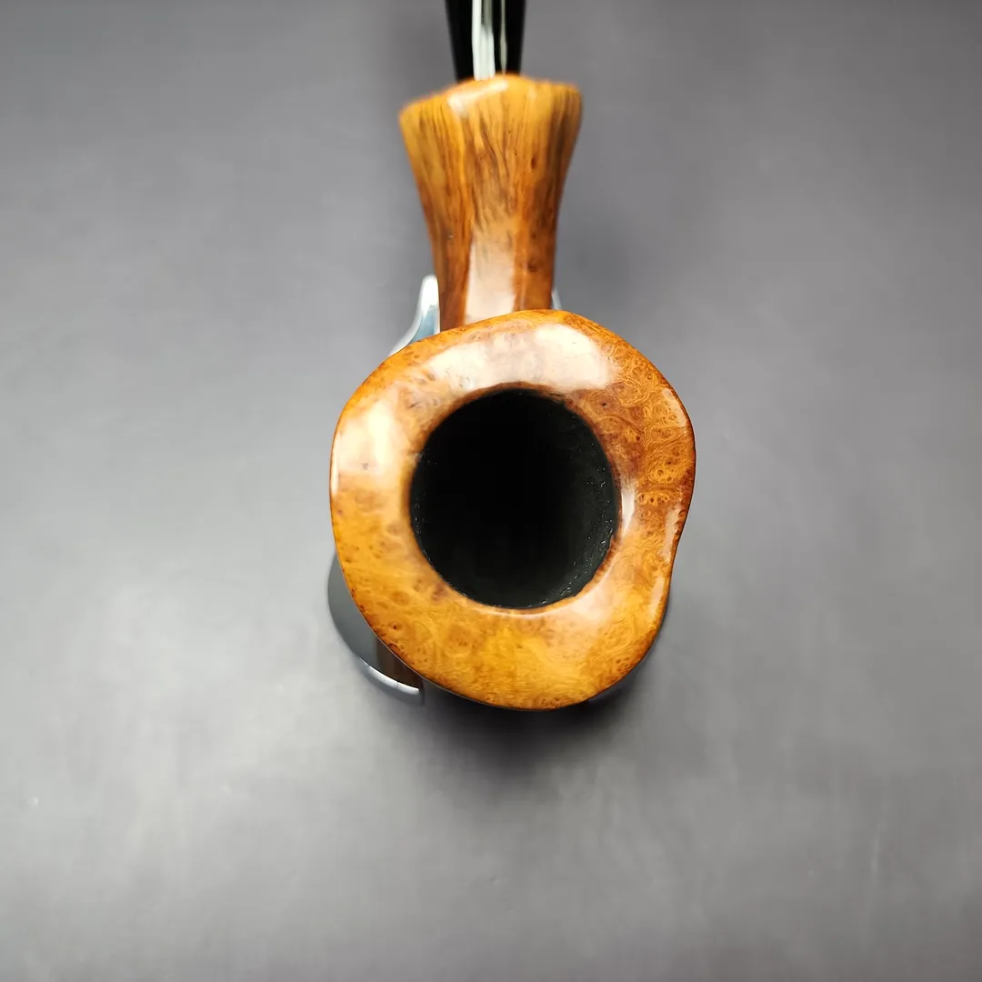 Castello Collection Smooth Freehand Estate Briar Pipe, Italian Estates - Image 4