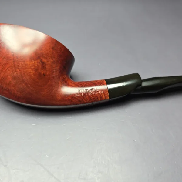 Stanwell (c. 1960s) 20 Smooth Boat Dublin Estate Briar Pipe, Unsmoked - Image 7
