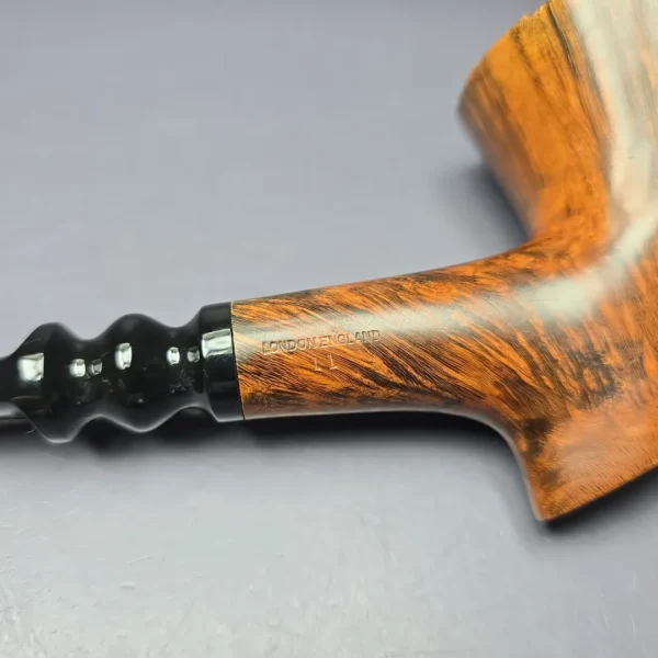 GBD Unique XXL Smooth Freehand Sitter Estate Briar Pipe, English Estates - Image 9