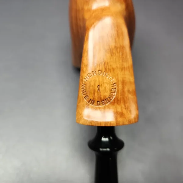 Nording Virgin Grain 1 Smooth Freehand Estate Briar Pipe, Unsmoked - Image 10