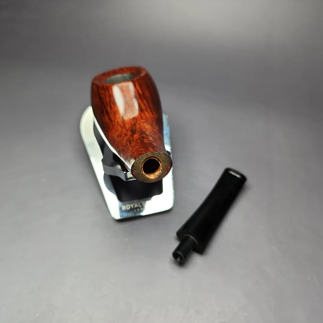 HS Studio Smooth "Gert Holbek" Polonius Horn Estate Briar Pipe, Unsmoked - Image 10