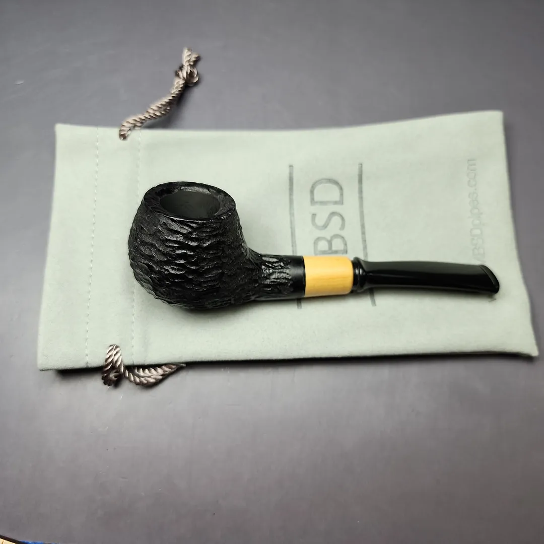 MBSD Briars by Piero Vitale Black Rusticated Author w/ Boxwood Briar Pipe, New - Image 11