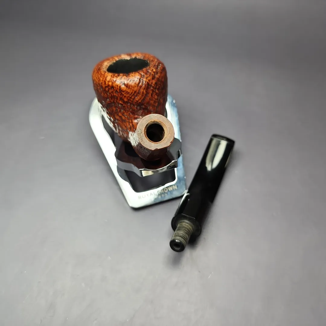 Scandia by Stanwell 723 Sandblasted Acorn Estate Briar Pipe, Danish Estates - Image 11