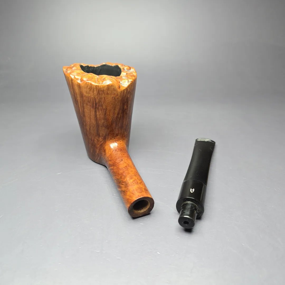 Astleys Smooth Magnum Freehand Dublin Sitter Estate Briar Pipe, English Estates - Image 11