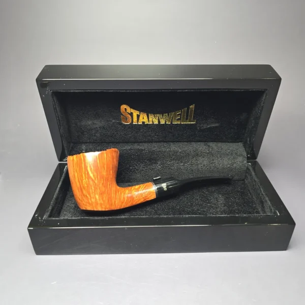Stanwell Flame Grain 63 Smooth Dublin w/ Silver Estate Briar Pipe, Unsmoked - Image 15