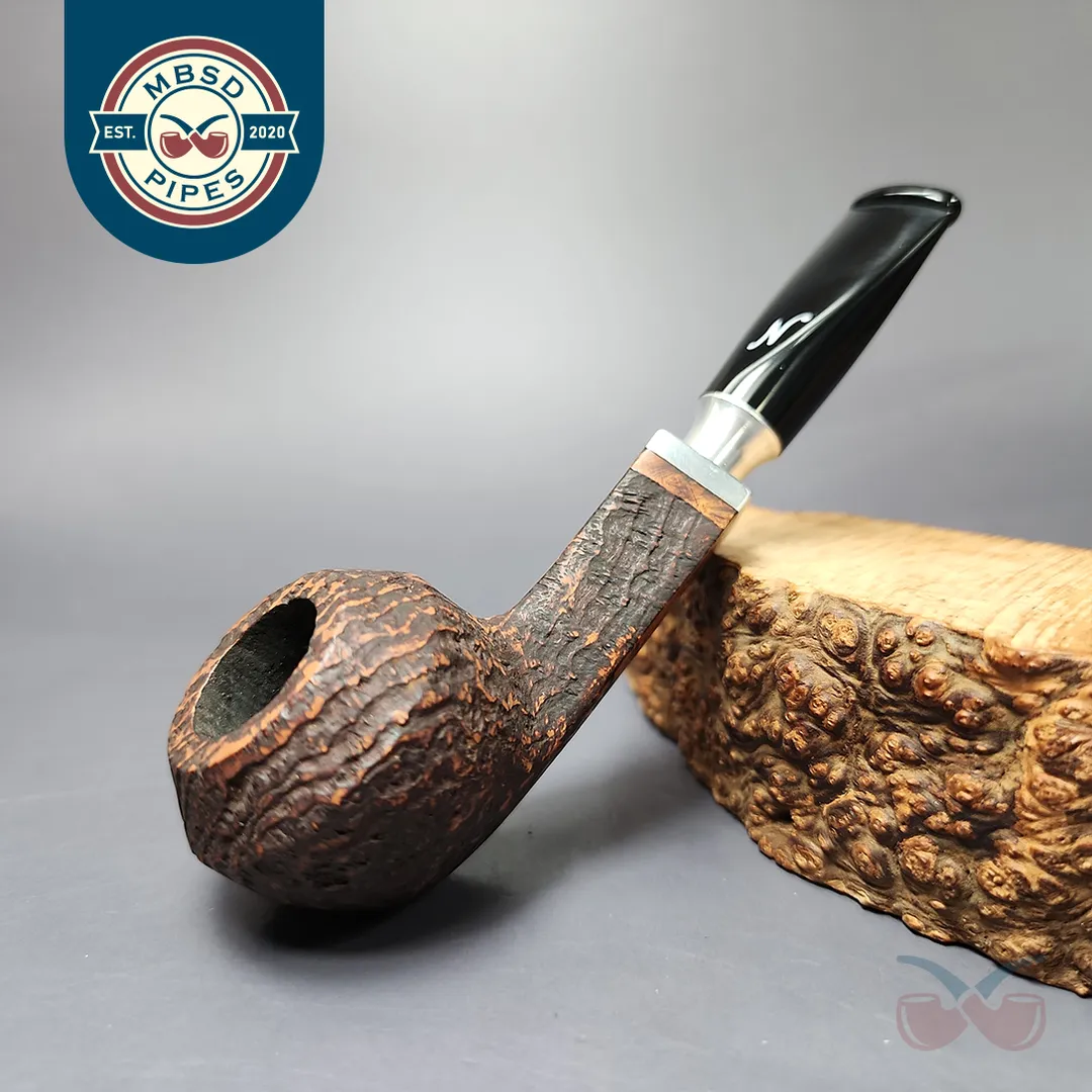 Nording Valhalla Spigot 351 Sandblasted Bulldog Estate Briar Pipe, Unsmoked, 9mm