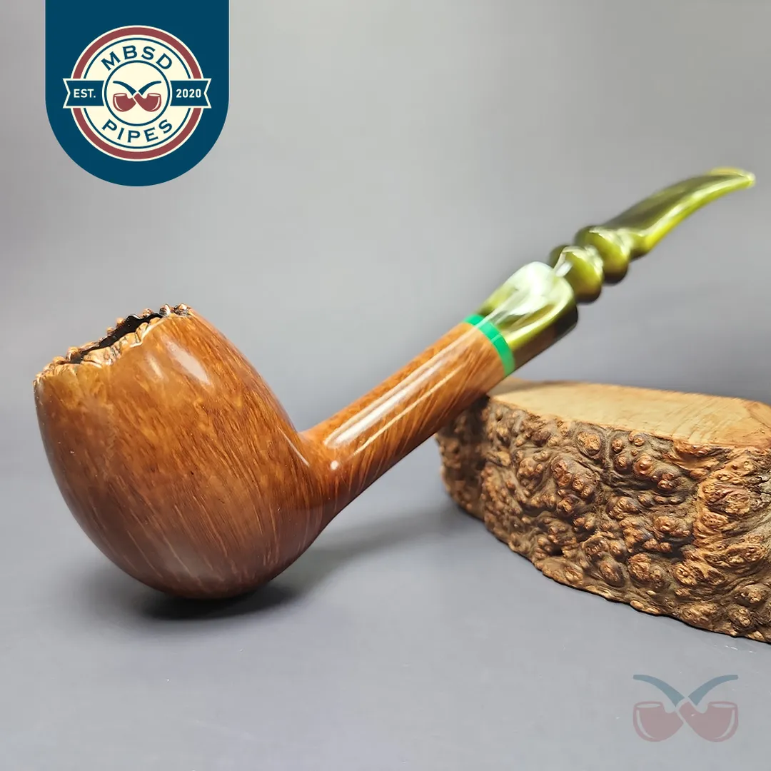 Edward's XL Smooth Egg w/ Acrylic Estate Briar Pipe, American Estates